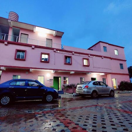 Aiims Nagar Rest House Bhubaneswar Hotel Екстериор снимка
